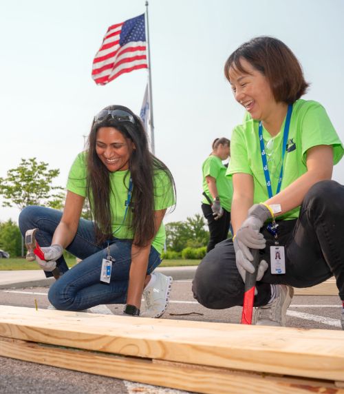 Volunteering für den sozialen Hausbau